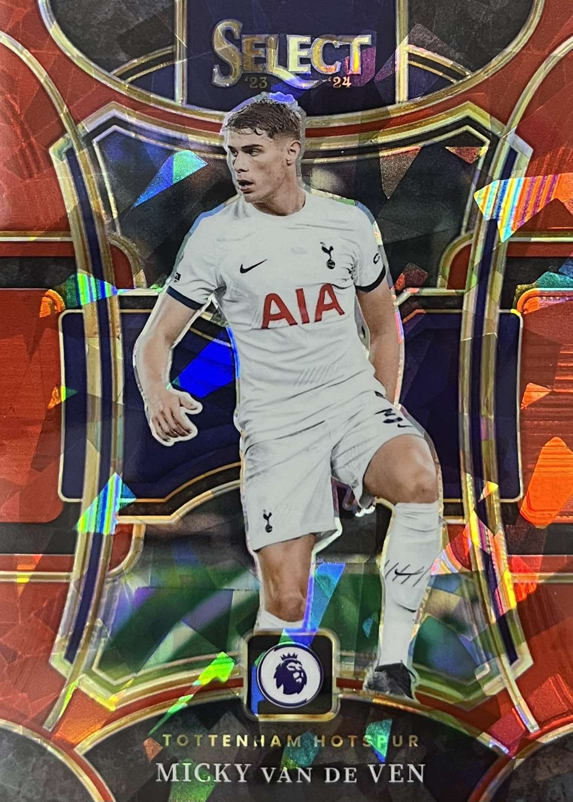 Micky Van De Ven Mezzanine RED CRACKED ICE #187 SP 2023-24 PANINI SELECT