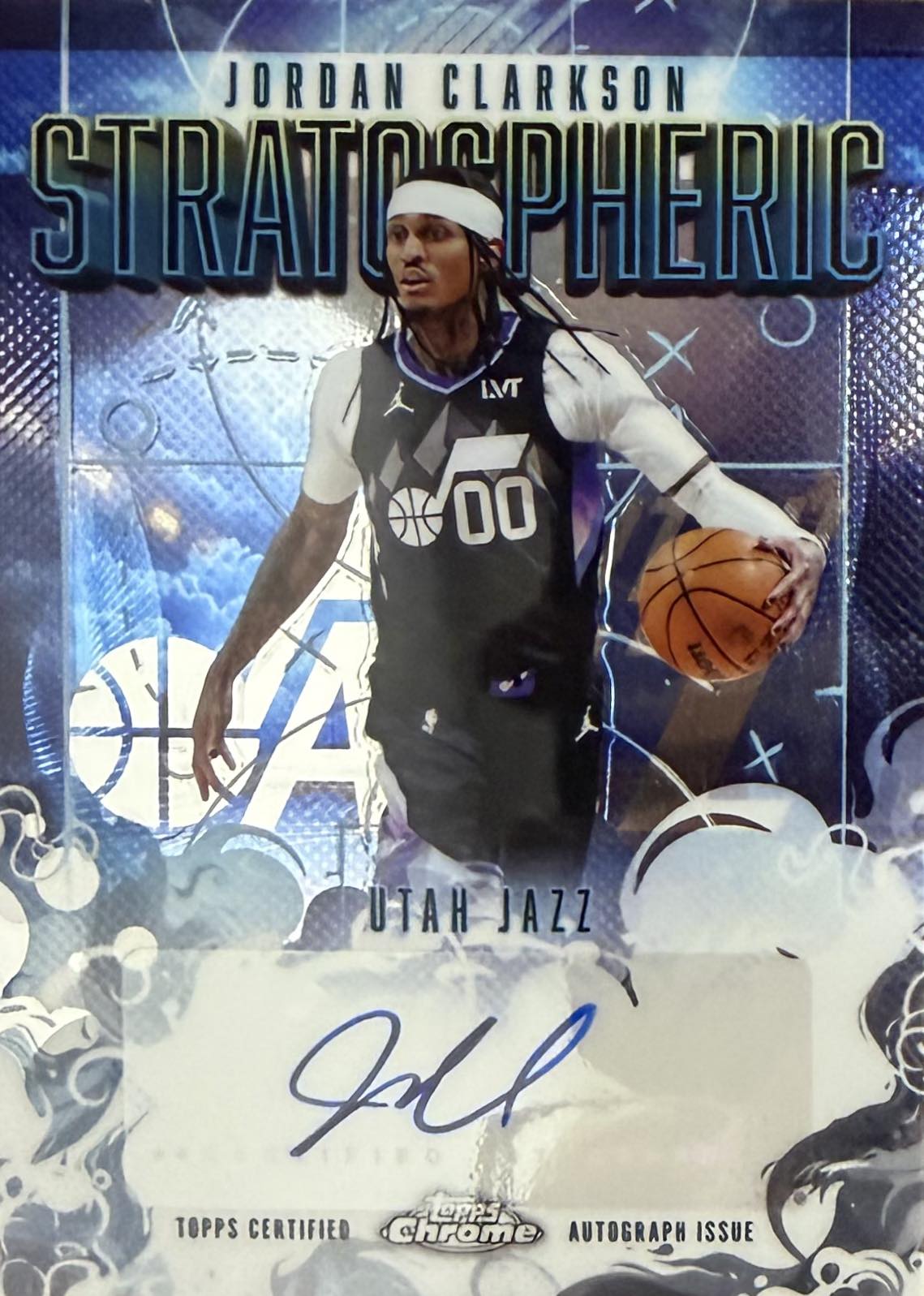 Jordan Clarkson Autograph Stratospheric Topps Chrome