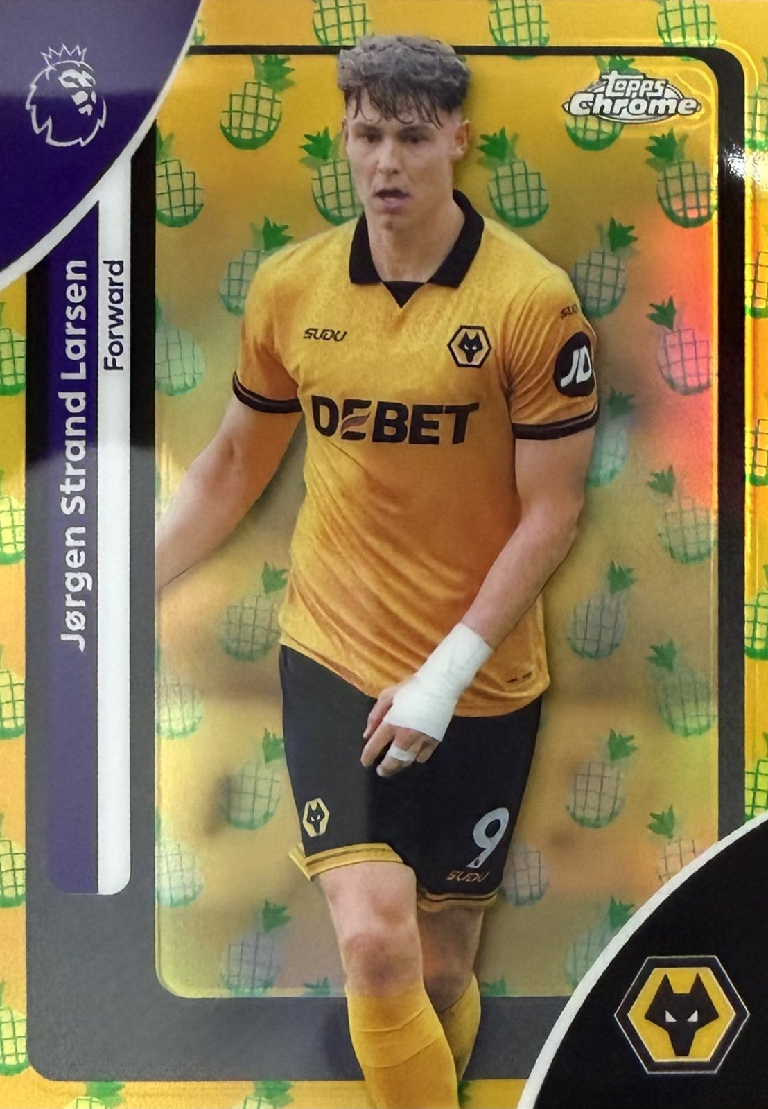 Jorgen Strand Larsen Pineapple Parallel Topps Chrome EPL