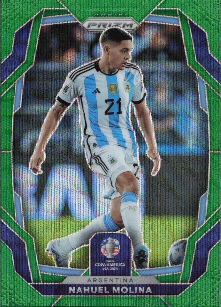 Nahuel MolinaPanini Prizm CONMEBOL Copa America - Green Wave Argentina 10 2024