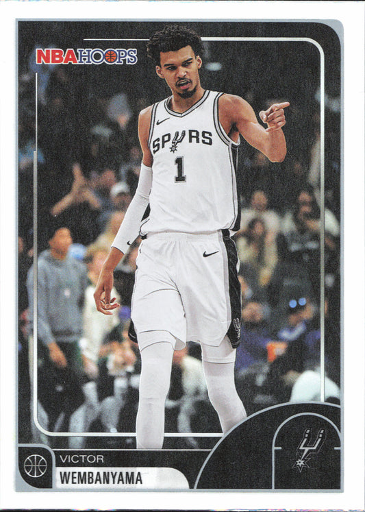 Victor Wembanyama Base Topps NBA Hoops