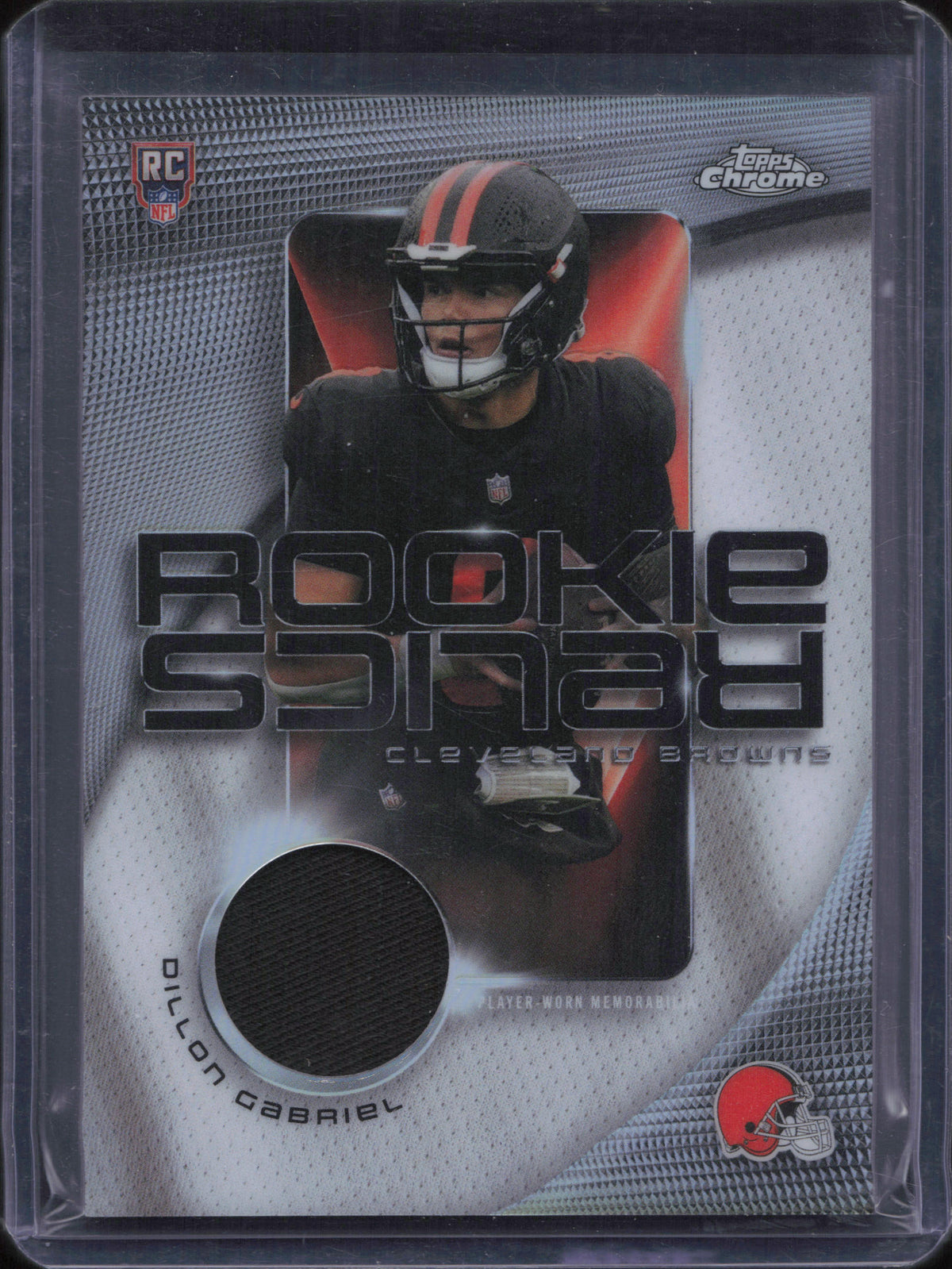 Dillon Gabriel Rookie Player-Worn Patch Topps Chrome NFL
