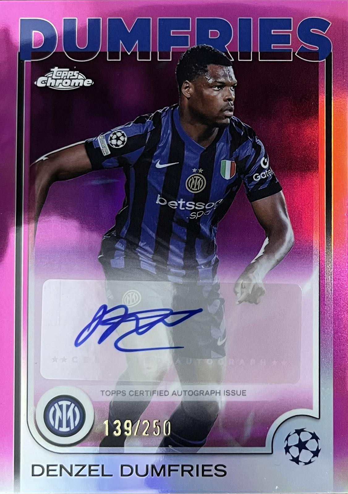 Denzel Dumfries Autograph Numbered /250 Topps Chrome