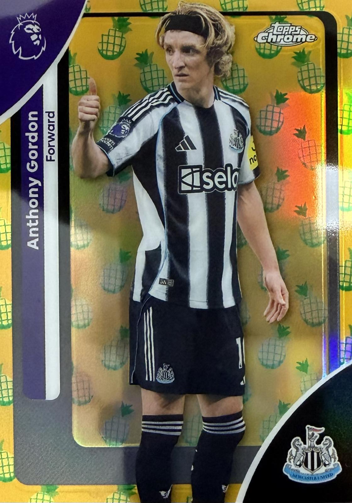 Anthony Gordon Pineapple Parallel Topps Chrome EPL