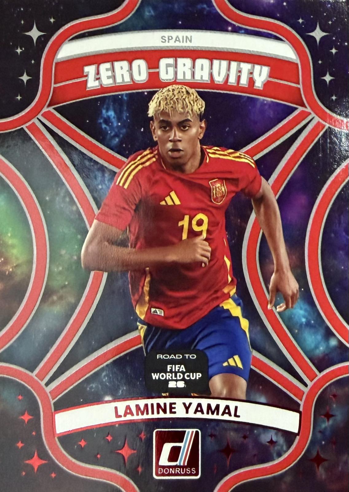 Lamine Yamal Zero Gravity Red Parallel Donruss World Cup