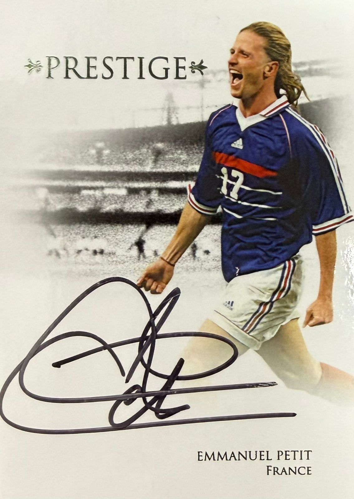 Emmanuel Petit On-Card Autograph Numbered /9 Futera Unique
