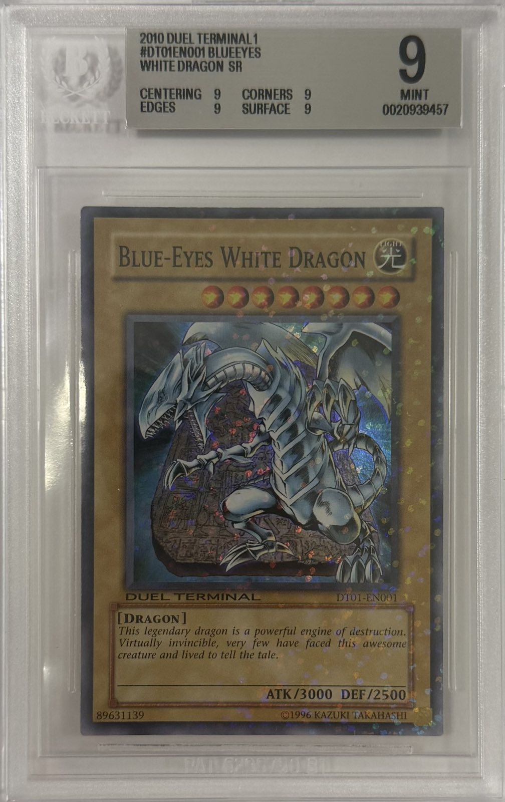 Blue-Eyes White Dragon (GRADED)(BGS)